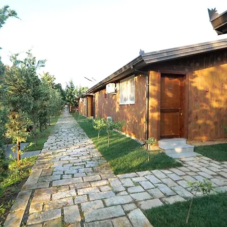 Sirena Agroturizem Golem (Tirana)